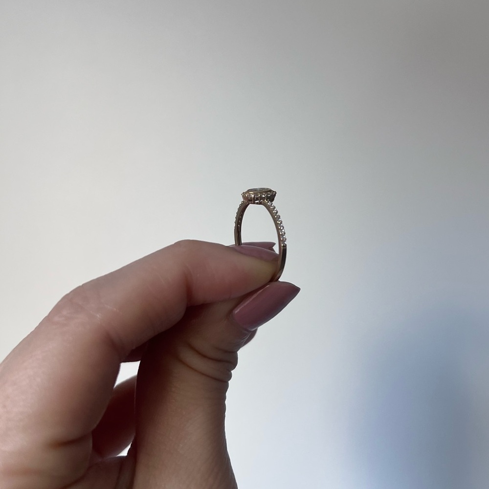 NWT 14K Gold Halo Oval Diamond Engagement Ring - Picture 3 of 8